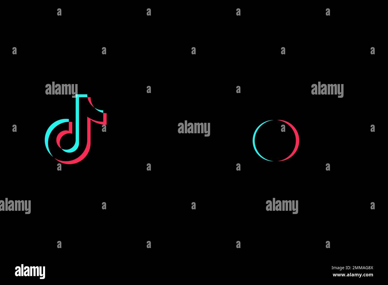 TikTok, schwarzer Hintergrund, Logo, Markenname Stockfoto