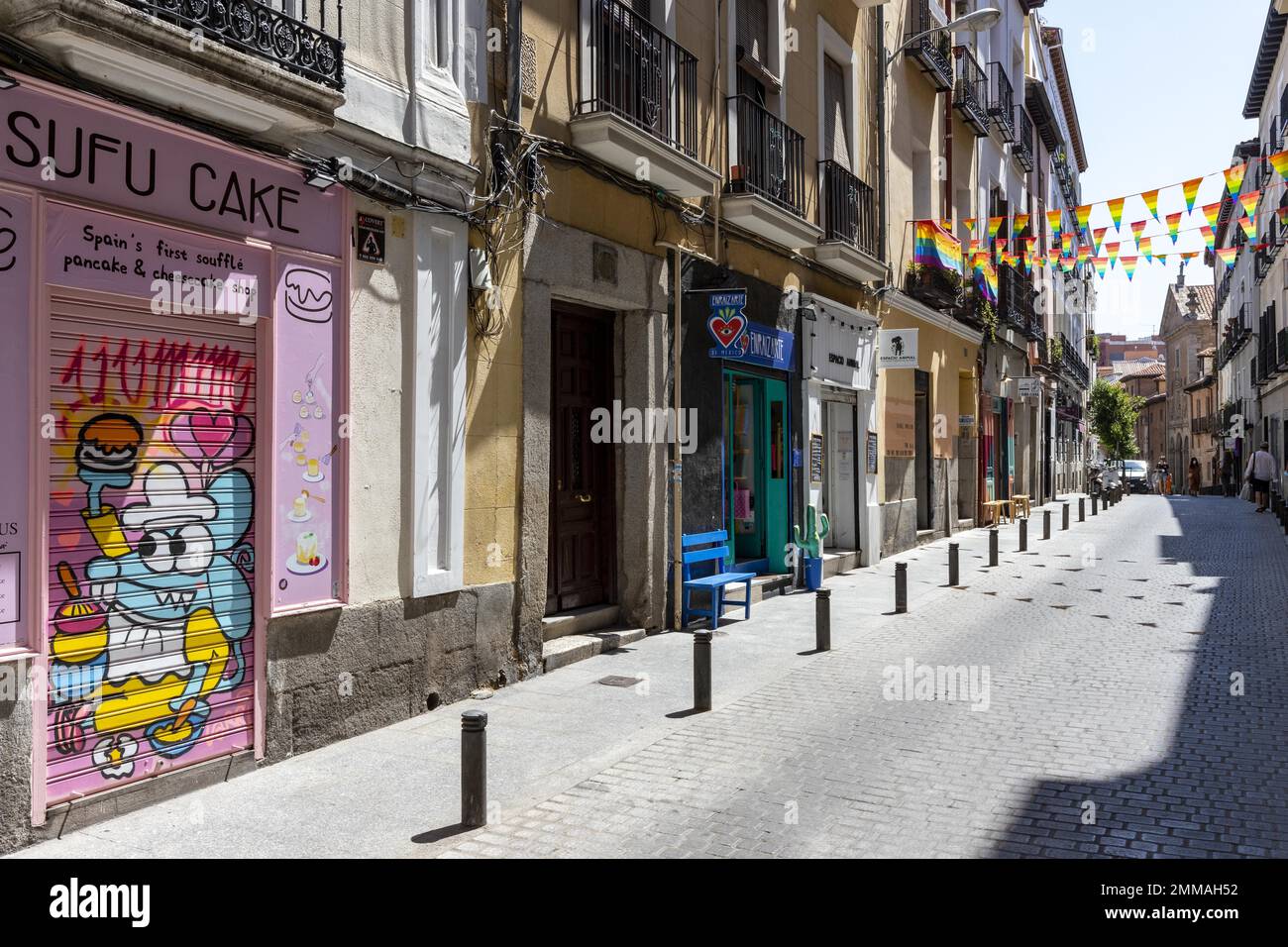 Allee mit vielen Geschäften, Calle de Lope de Vega, Madrid, Hauptstadt, Spanien, Südeuropa Stockfoto