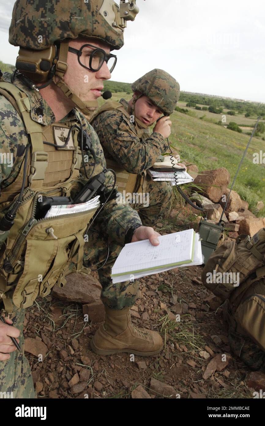 Marine Reserve ANGLICO-Teams von ANGLICO 3, 4 und 6 erhalten ihre Qualifikationen durch zusätzliche Schulungen in Fort Sill, Okla., 27. April 2017. Stockfoto