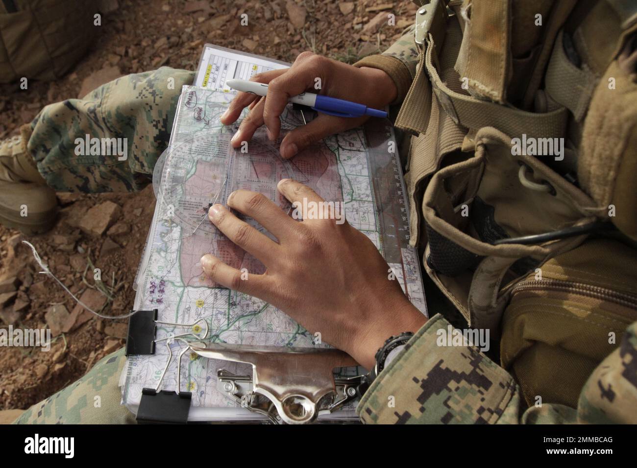 Marine Reserve ANGLICO-Teams von ANGLICO 3, 4 und 6 erhalten ihre Qualifikationen durch zusätzliche Schulungen in Fort Sill, Okla., 27. April 2017. Stockfoto