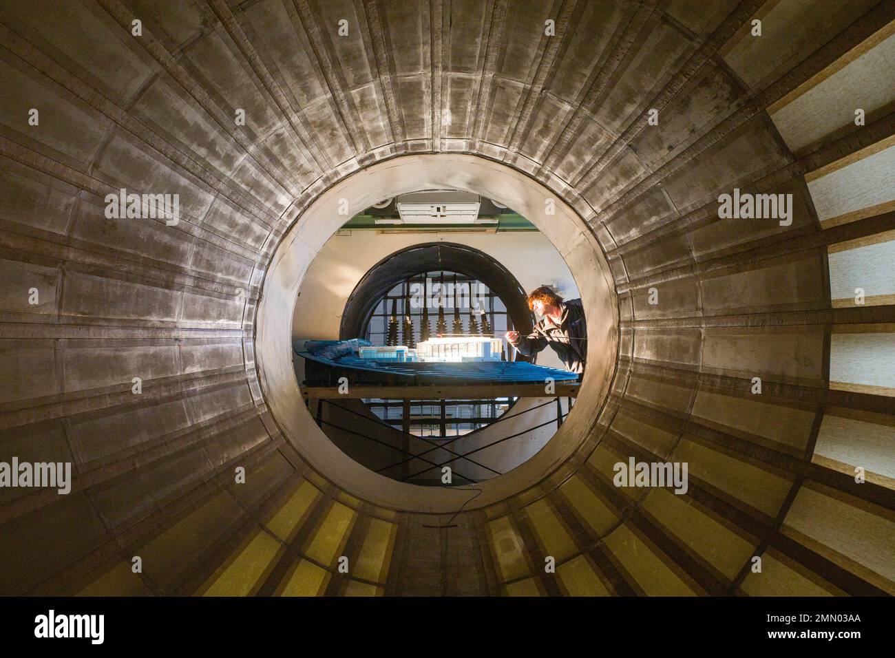 Frankreich, Paris, der Gustave Eiffel Windkanal, Labor, das 1912 von Gustave Eiffel gebaut wurde, im Inneren des Windtunnels Stockfoto
