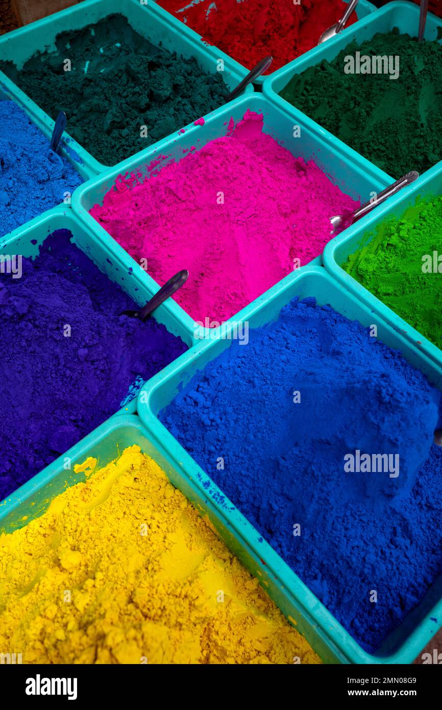 Nepal, Kathmandu-Tal, UNESCO-Weltkulturerbe, Patan, Puder für das Holi-Festival Stockfoto