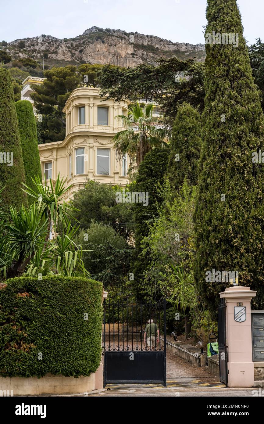 Frankreich, Alpes-Maritimes, Cap d'Ail, die weiße Perle namens Villa Lumière, erbaut von einem der Brüder Lumière Stockfoto