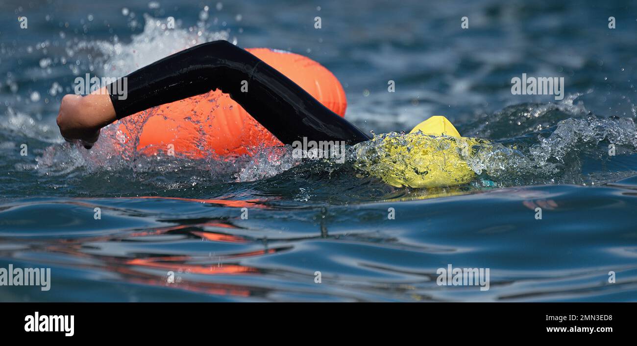 Langstreckenschwimmer-Marathonschwimmer in Aktion Stockfoto