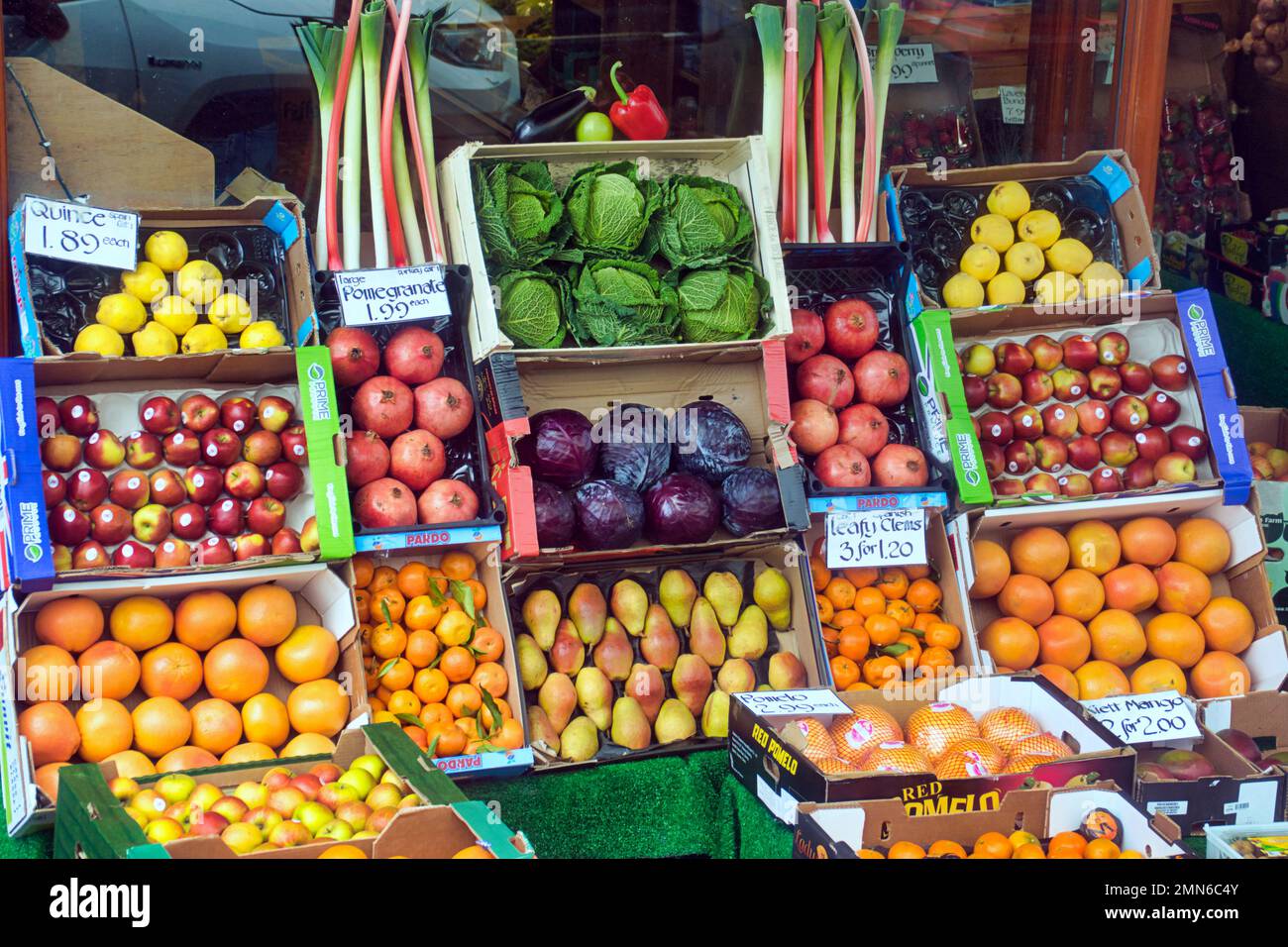 Obst- und Gemüseshop Stockfoto