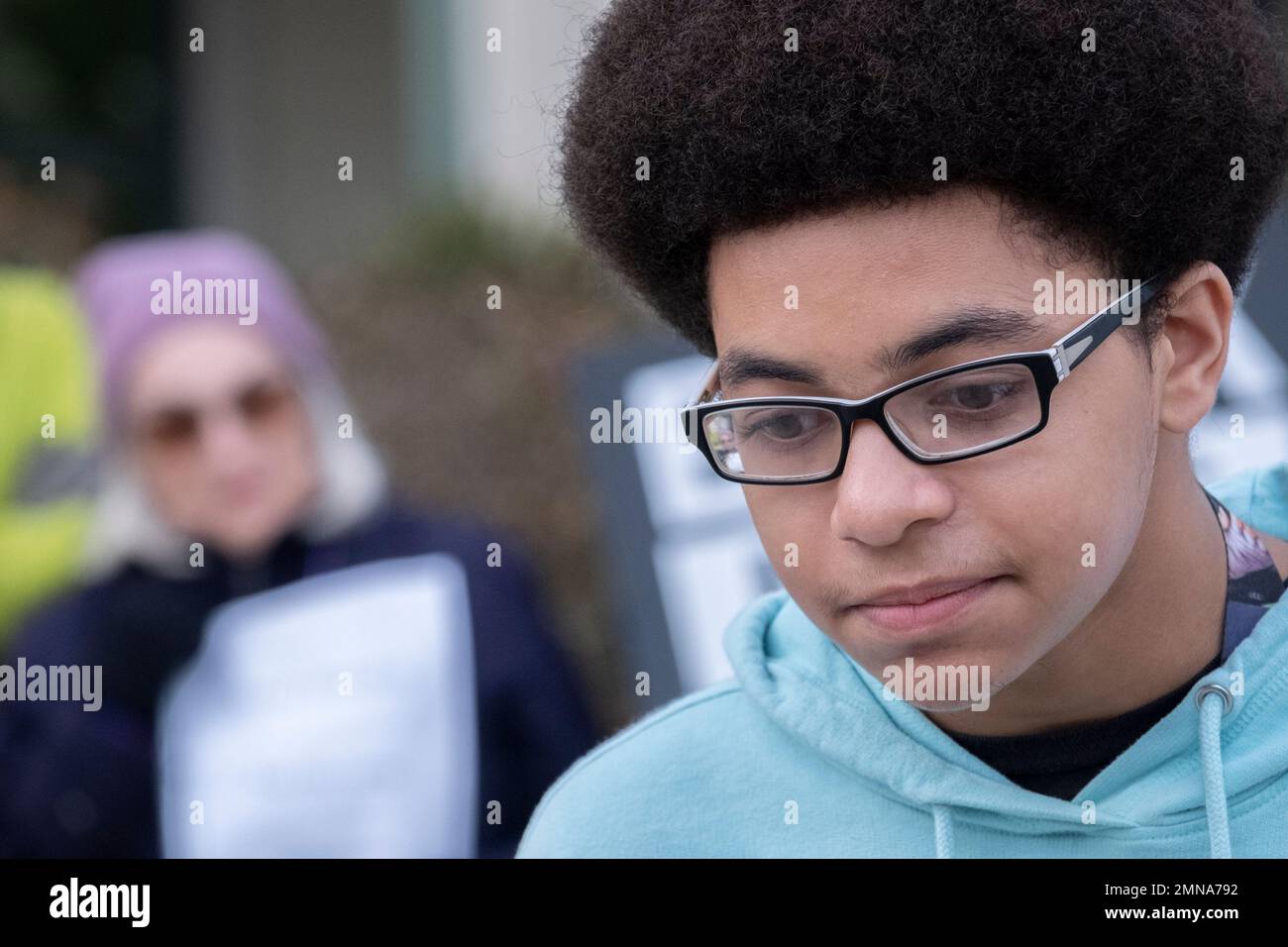 29. Januar 2023 Im Rathaus von Escondido führen Aktivisten der North