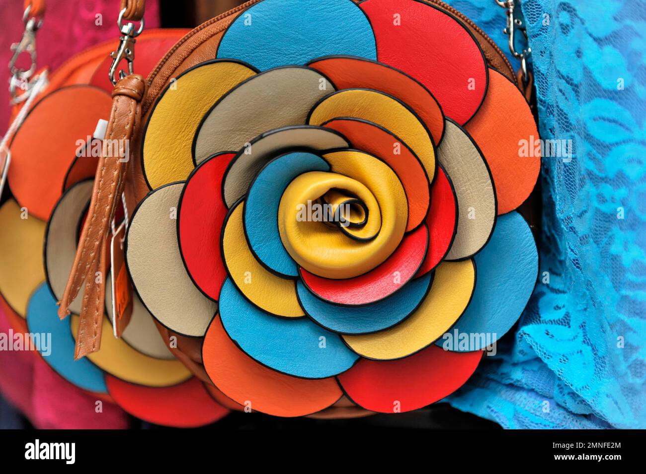 Ledertasche, Souvenir, Cordoba, Provinz Cordoba, Andalusien, Spanien Stockfoto