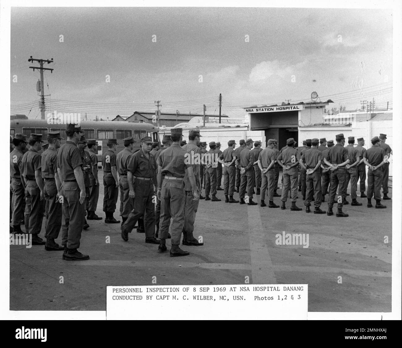 [Naval Support Activity Hospital Danang, Vietnam]. Personalinspektion vom 8. September 1969 im NSA-Krankenhaus Danang durchgeführt von CAPT M.C. Wilber, MC, USN. [Vietnamkrieg]. Stockfoto