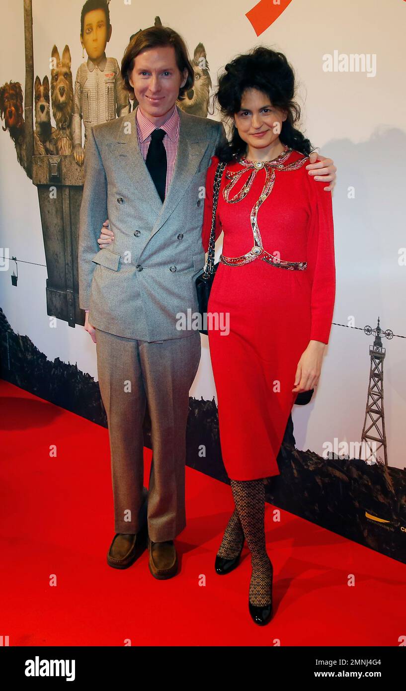 American director Wes Anderson and his partner Juman Malouf arrive for the French premiere of "Isle of Dogs" in Paris, France, Tuesday, April 3, 2018. (AP Photo/Michel Euler) Stockfoto
