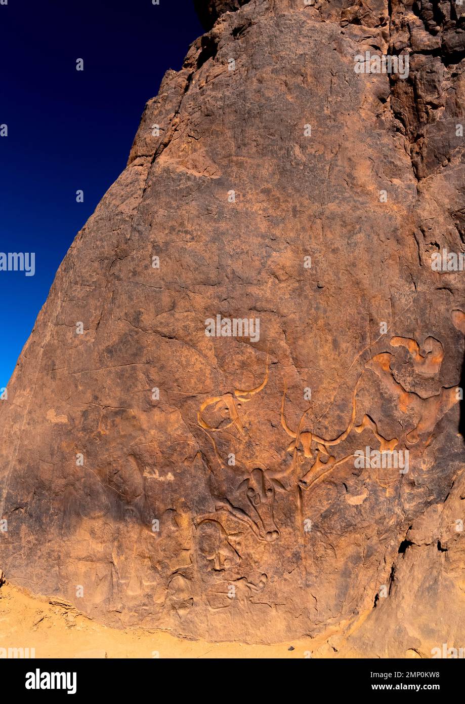 La vache qui pleure Rock Carving, Nordafrika, Erg Admer, Algerien Stockfoto