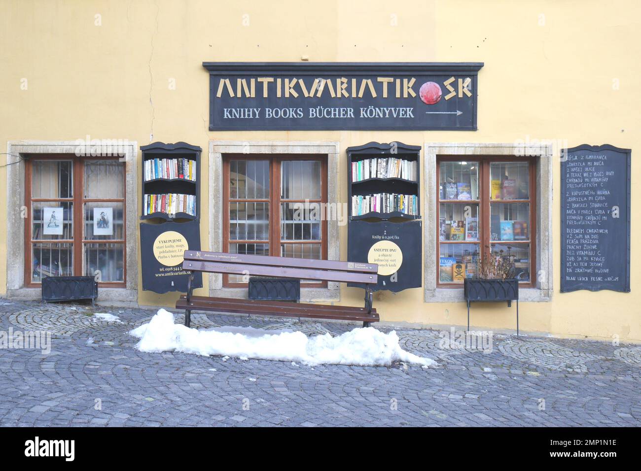 Antikvariatik Second Hand Bookshop, Nam Sv Trojice, Holy Trinity Square, Banska Stiavnica, Slowakei Stockfoto
