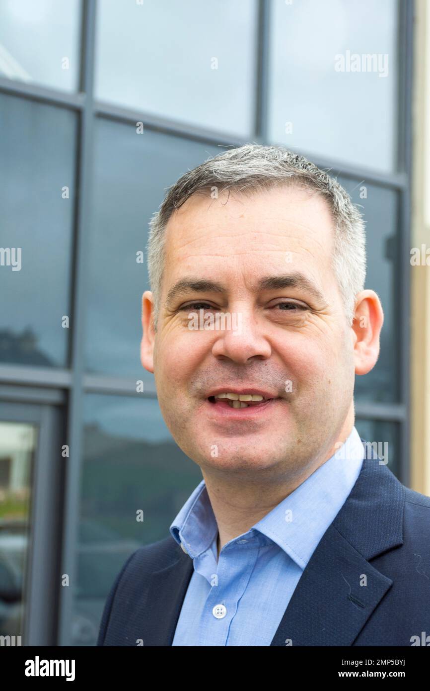 Pearse Daniel Doherty, irische Sinn Féin-Politikerin A Teachta Dála für den Wahlkreis Donegal. Hier in Ardara, County Donegal, Irland. 30. Januar 2 Stockfoto