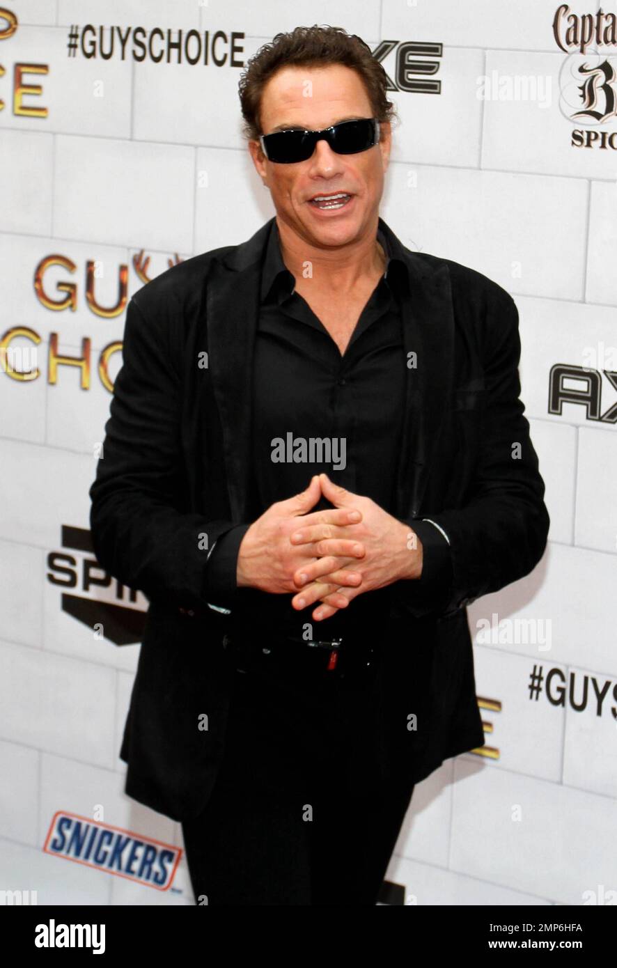 Schauspieler Jean-Claude Van Damme bei den Spike TV's 2012 „Guys Choice“ Awards in den Sony Studios in Los Angeles, Kalifornien. 2. Juni 2012 . Stockfoto