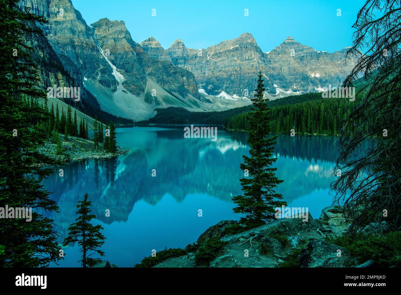 Wunderschöne Landschaft am Moraine Lake Stockfoto