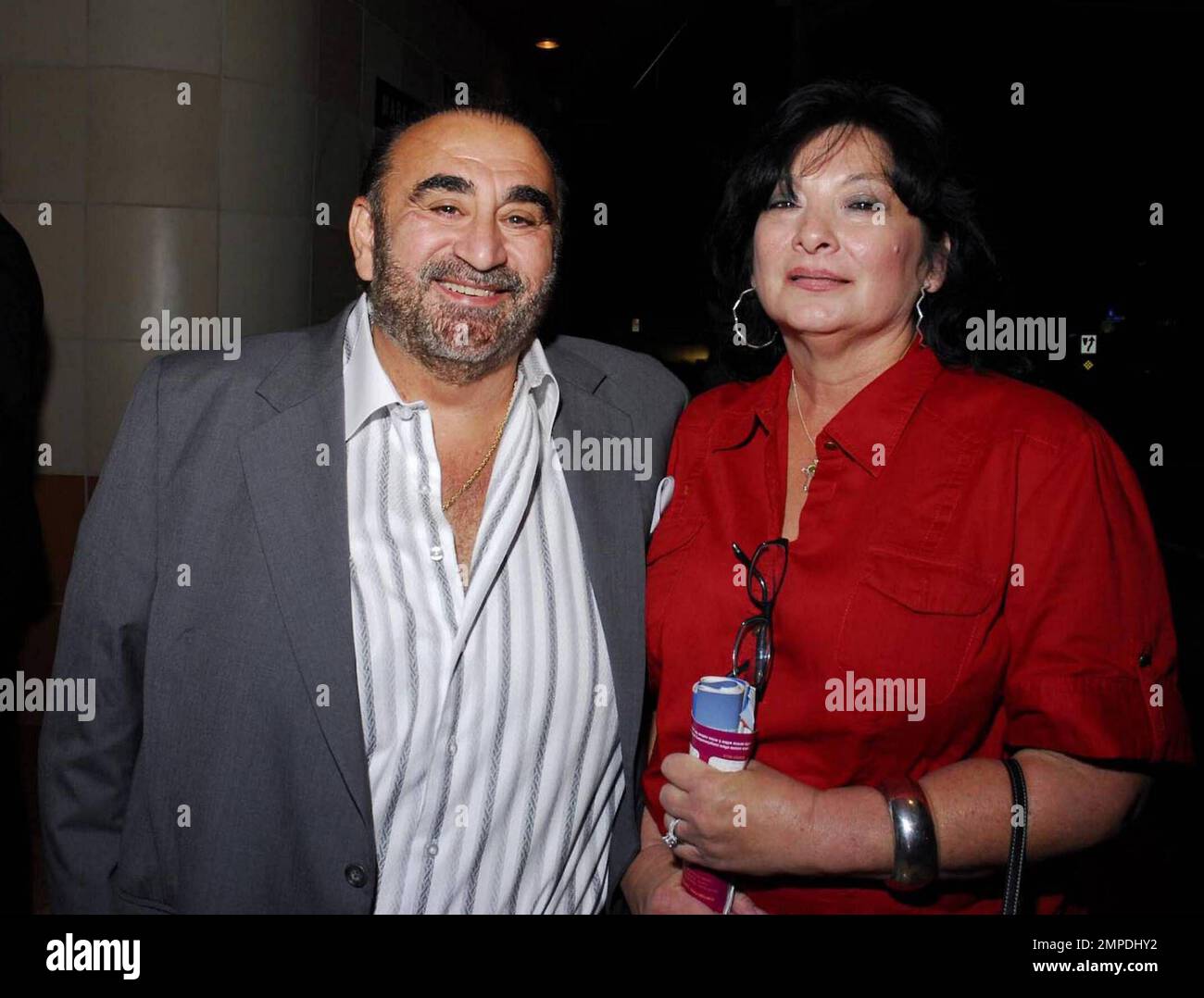 Ken Davitian bei der Eröffnung des Stücks Bengal Tiger im Zoo von Bagdad. Kirk Douglas Theatre, Culver City, Kalifornien. 5/17/09. Stockfoto