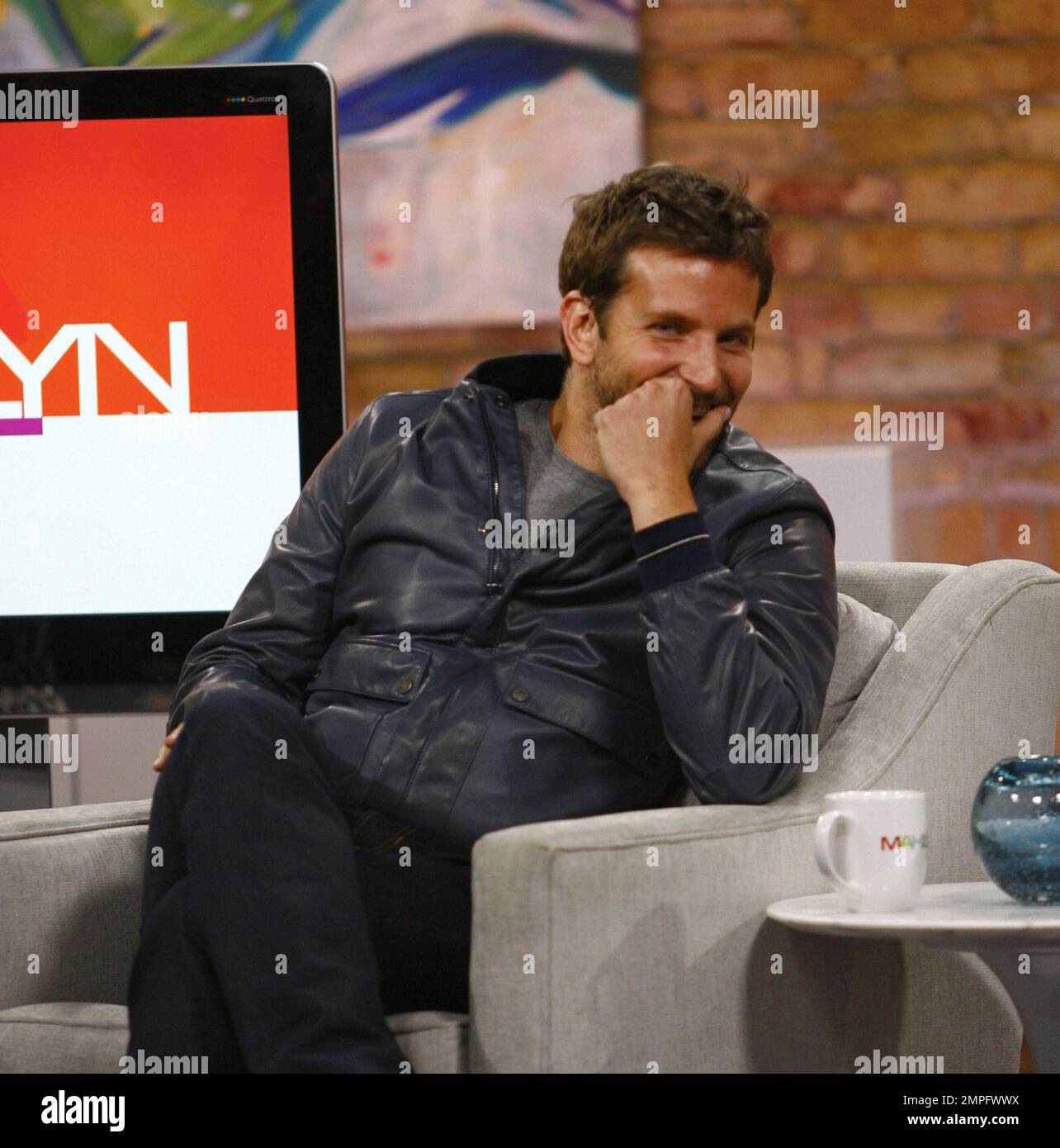 Der Schauspieler Bradley Cooper tritt in der 