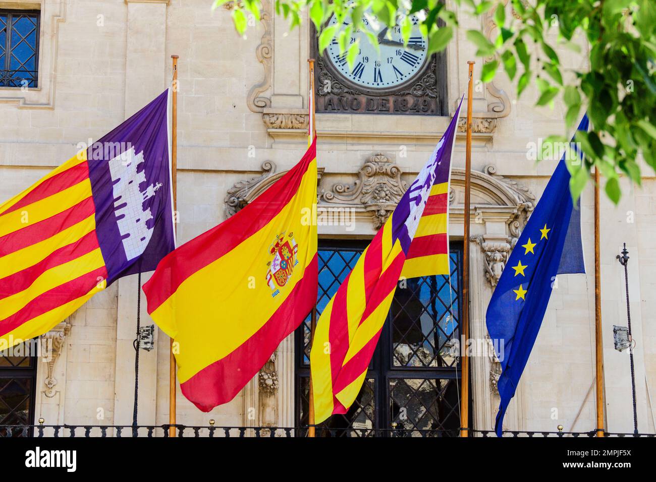 reloj de Figuera en la fachada del ayuntamiento-fabricado por Collin en 1863-, plaza de Cort, Palma, mallorca, islas baleares, Spanien, europa Stockfoto