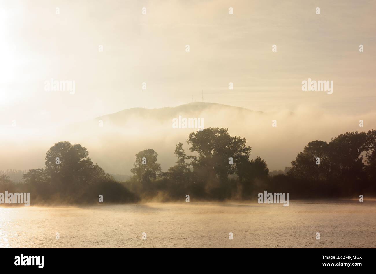 Die magische Natur Spaniens entlang des Camino de Santiago Stockfoto