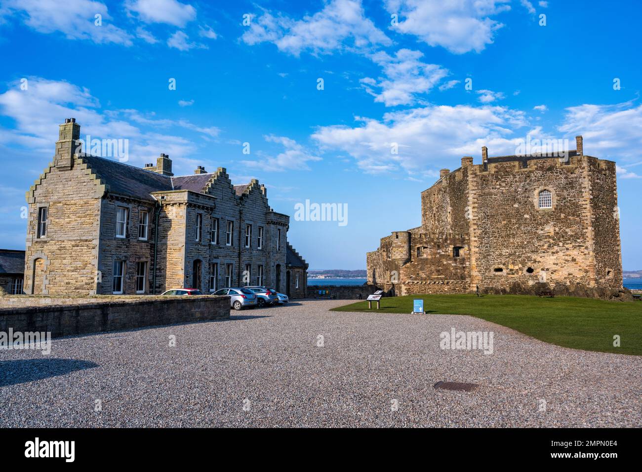 Blackness Castle in der Nähe der schottischen Dorf der Schwärze an den Ufern des Firth von weiter in West Lothian, Schottland, Großbritannien Stockfoto