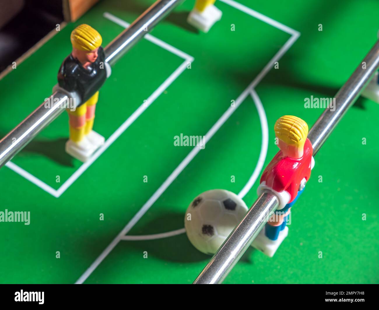Nahaufnahme des Mini-Fußball-Tischspiels Stockfoto
