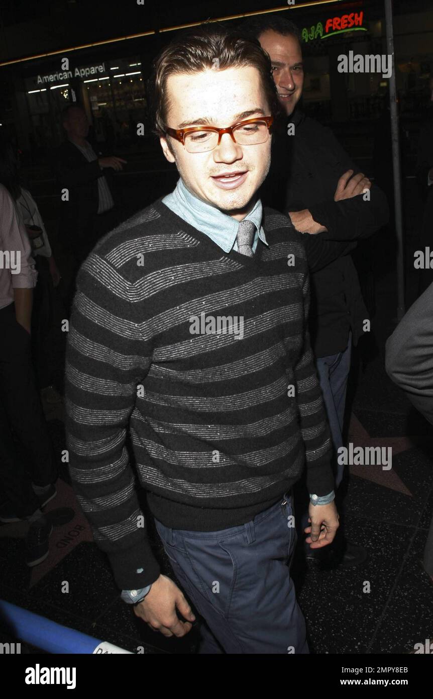 Dan Byrd bei der Premiere von „Easy A“ im Grauman's Chinese Theatre in Hollywood, Kalifornien. 9/13/10. Stockfoto