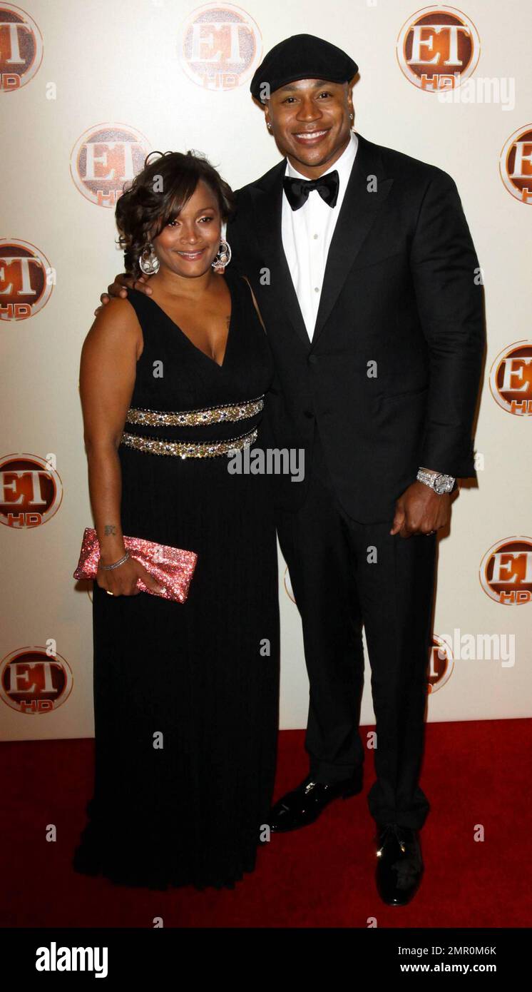 LL Cool J mit Frau Simone Johnson auf der Entertainment Tonight Emmy's After Party in Vibiana in Los Angeles, Kalifornien. 8/29/10. Stockfoto