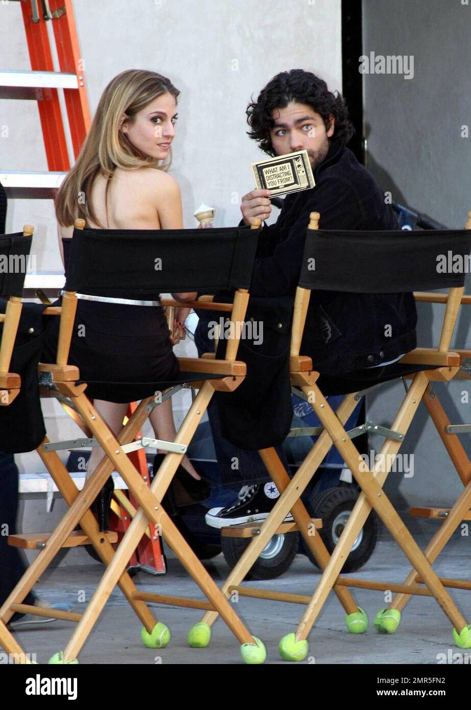 Adrian Grenier holt sich zwischen den Auftritten des Films Entourage