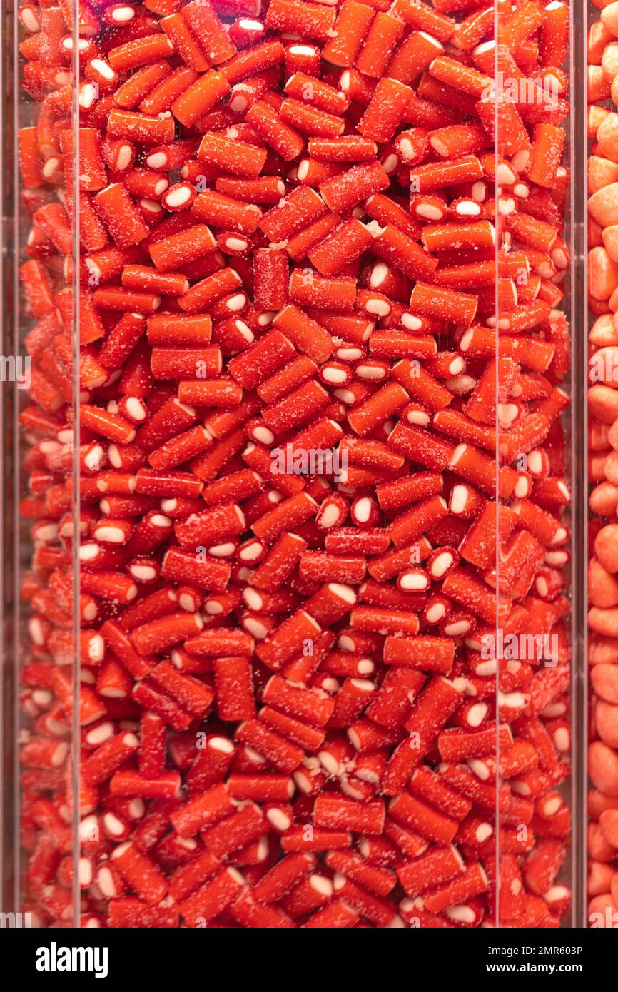 Rote Gummibonbons als Hintergrund Stockfoto