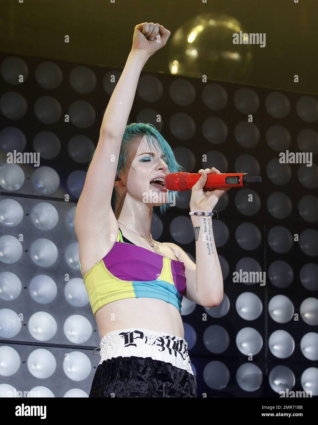 Hayley Williams von „Paramore“ besucht die Bühne des Cruzan Amphitheatre für eine Live-Aufführung in West Palm Beach, FL. 25. Juli 2014. Stockfoto