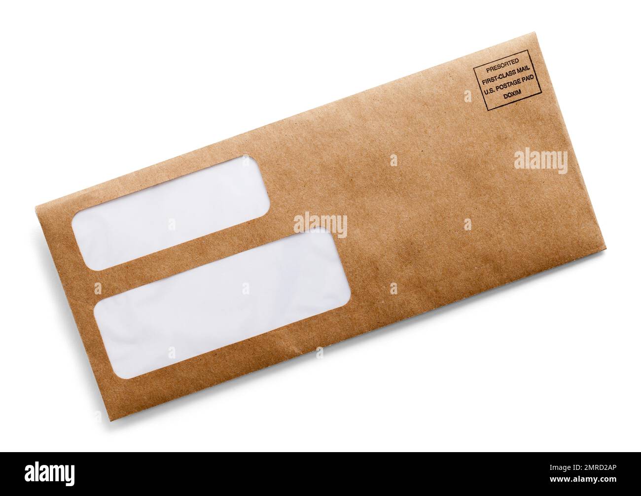 Brauner rechteckiger Umschlag mit Ausschnitt auf Weiß. Stockfoto