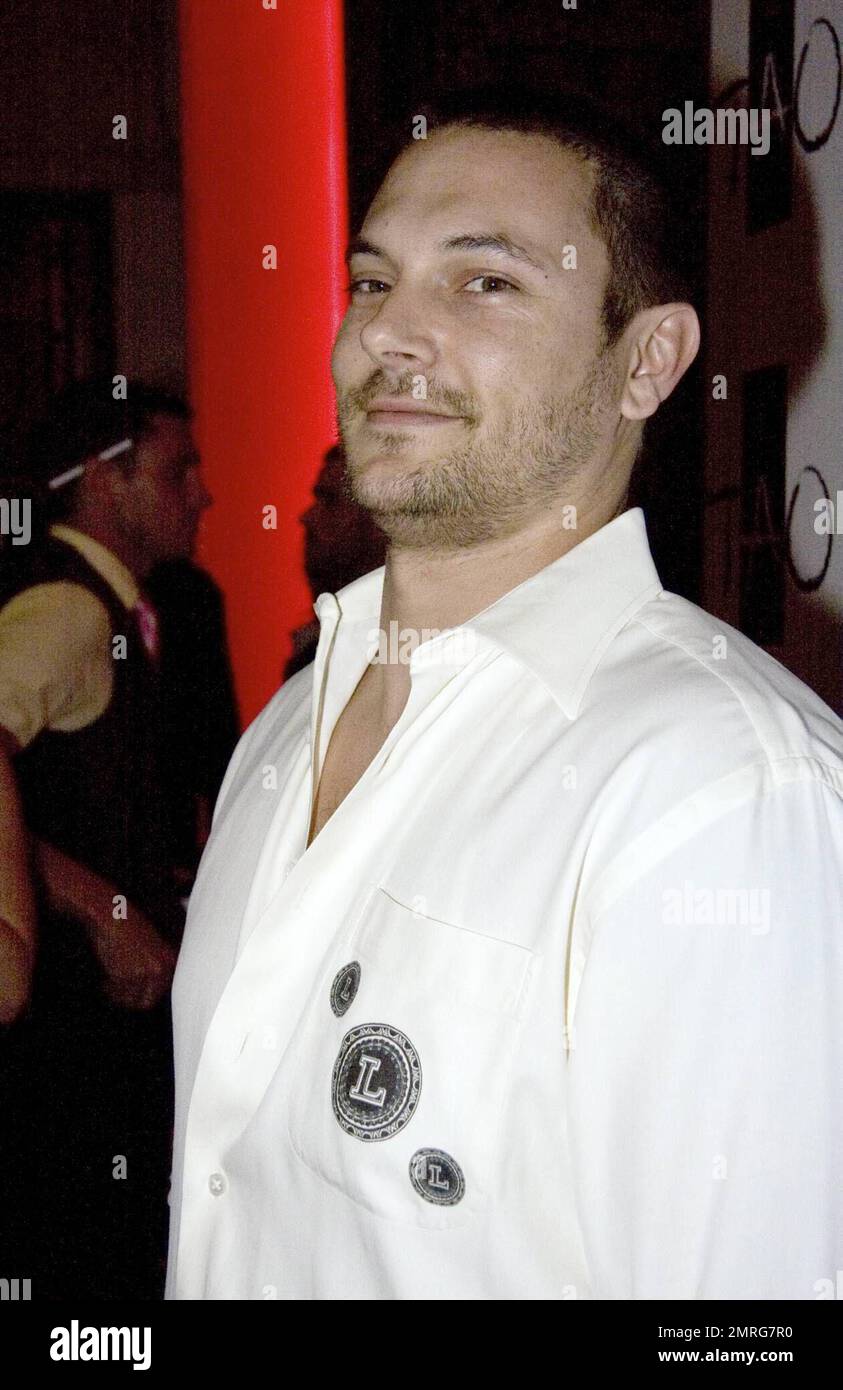 Kevin Federline begibt sich auf dem roten Teppich im Tao Las Vegas auf der Party, die die Veröffentlichung von Kat von D's neuem Buch „High Voltage Tattoo“ feiert, benannt nach ihrem Tattoo-Shop in Hollywood. Las Vegas, Nevada 2/5/09. Stockfoto