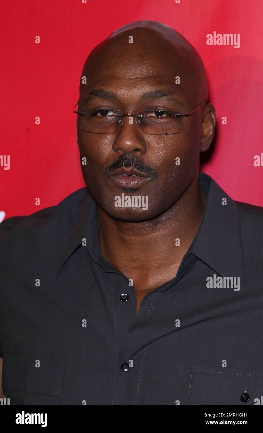 Karl Malone feiert auf der alljährlichen „Power of Love Gala“ der Keep Memory Alive 16. Mohammad Alis 70. Geburtstag in der MGM Grand Garden Arena. Las Vegas, Nevada 18. Februar 2012 Stockfoto