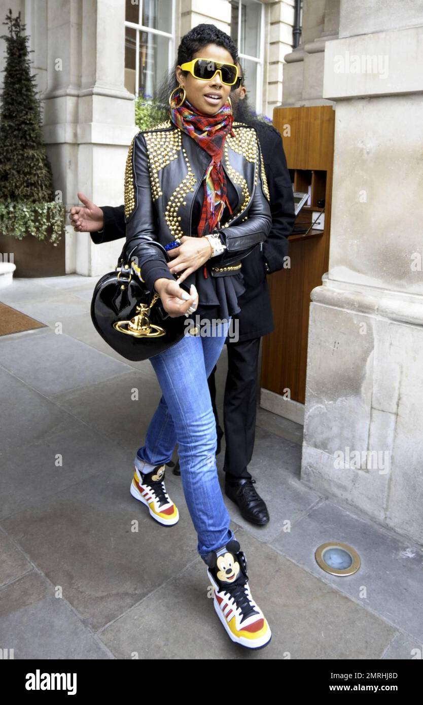 Outfit zu cheap sneakers
