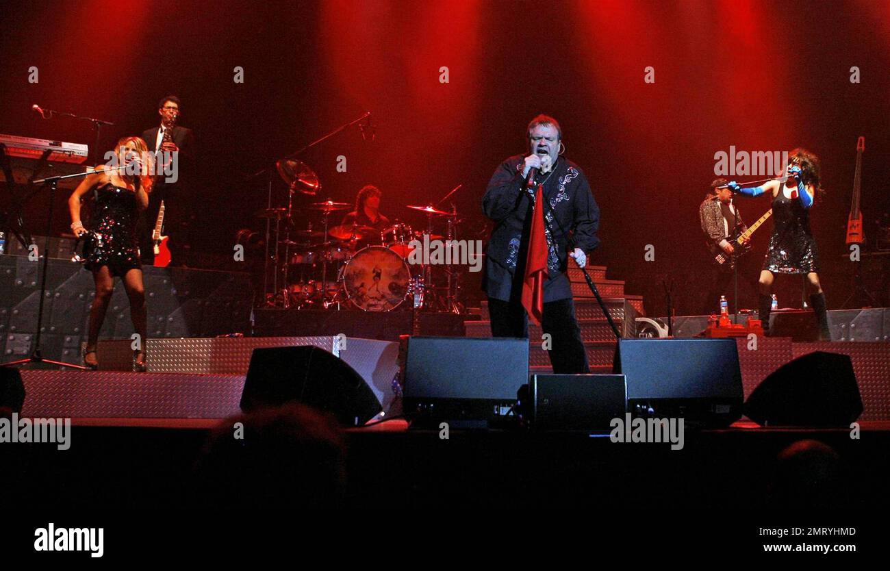 Meat Loaf (alias Michael Lee Aday) tritt in der Seminole Hard Rock Live Arena auf. Hollywood, Florida. 9/1/10. . Stockfoto