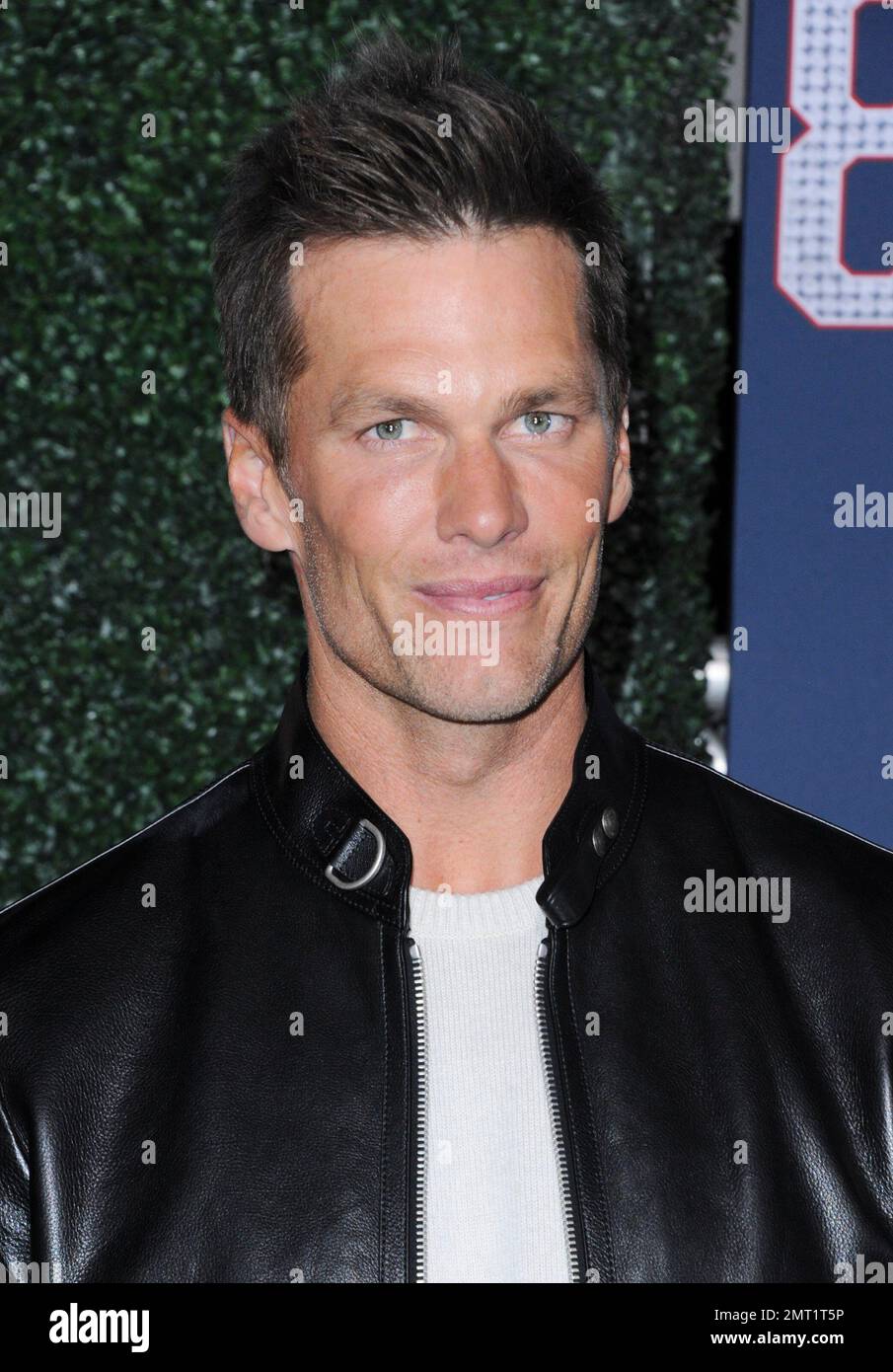 Los Angeles, Kalifornien. 31. Januar 2023. Tom Brady bei Ankunft für 80 $ FÜR BRADY Premiere, Regency Village Theatre, Los Angeles, CA, 31. Januar 2023. Kredit: Elizabeth Goodenough/Everett Collection/Alamy Live News Stockfoto