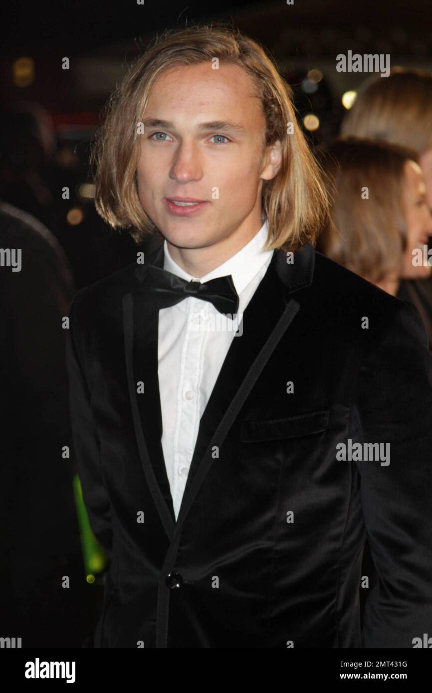 William Moseley bei der 2010 Royal Film Performance World Premiere von „The Chronicles of Narnia: The Voyage of the Dawn Treader“ im Odeon Leicester Square und Empire Leicester Square Cinema. London, Großbritannien. 11/30/10. Stockfoto