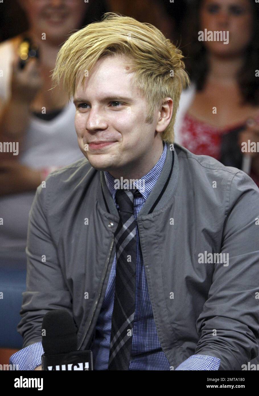 Fallout Boy's Patrick Stump maks und Auftritt bei Many Music in Toronto, ON. 9. August 2011. Stockfoto