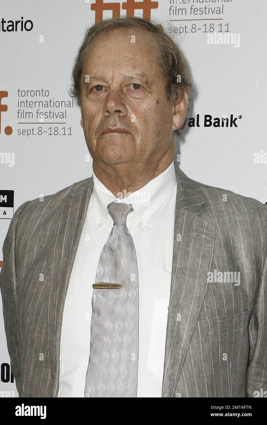 Regisseur Bruce Beresford bei der Premiere „Peace, Love & Misunderstanding“ beim Toronto International Film Festival 2011 in der Roy Thomson Hall. Toronto, Kanada. 13. September 2011 Stockfoto