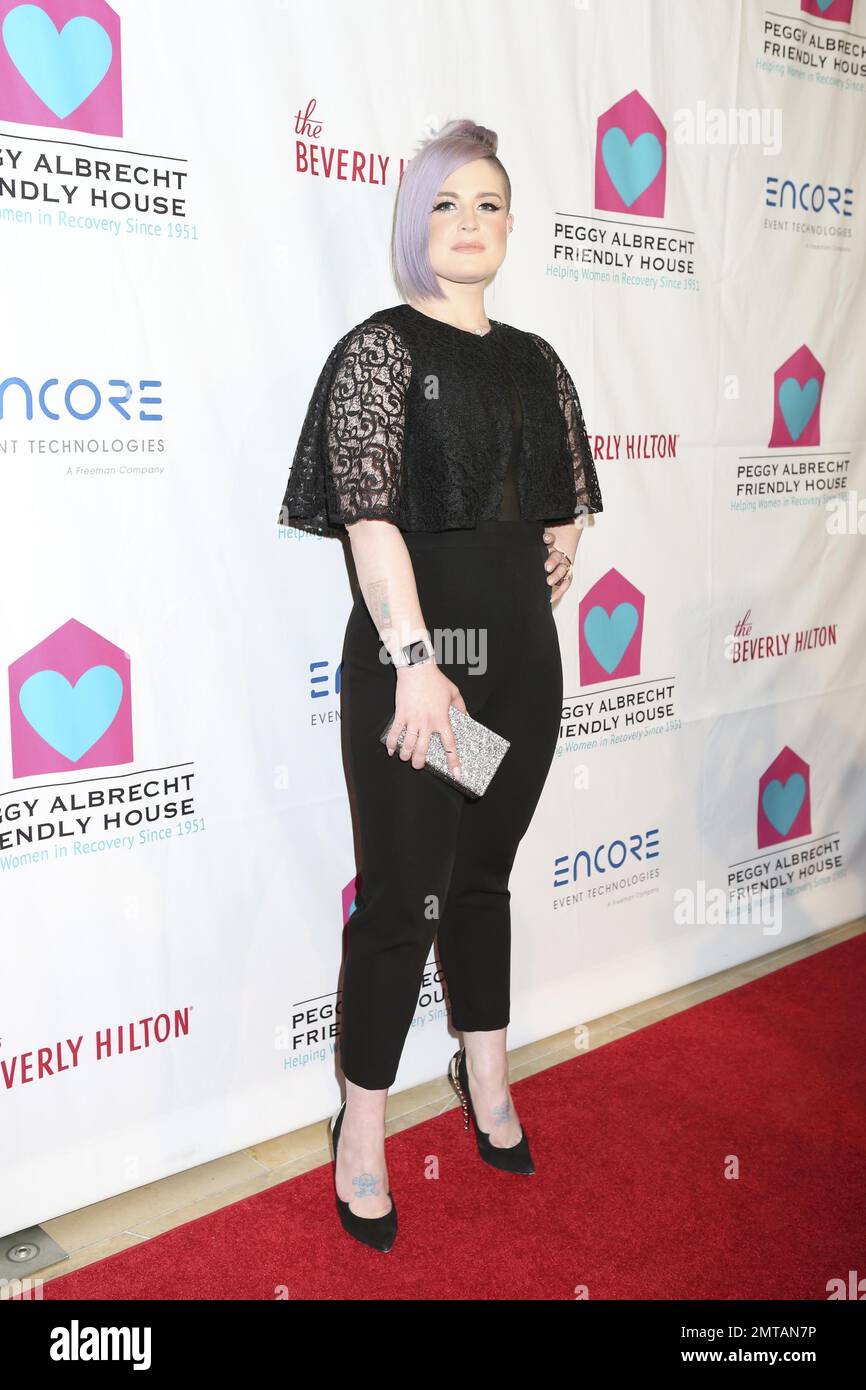 Kelly Osbourne im Peggy Albrecht Friendly House 26. Annual Awards Luncheon im Beverly Hilton Hotel in Beverly Hills, Kalifornien am 24. Oktober 2015. Das Peggy Albrecht Friendly House wurde 1951 gegründet und war das erste Heim im Land für Frauen, die sich von Drogen- und Alkoholmissbrauch erholten. Es ist ein Modell für Sanierungshäuser in den Vereinigten Staaten und Europa. Stockfoto