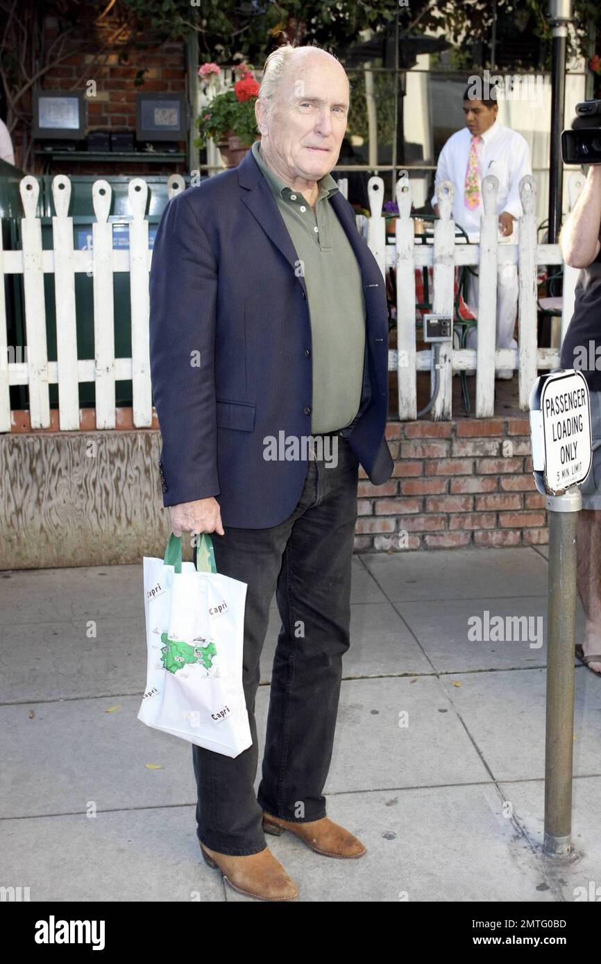 Der legendäre Schauspieler Robert Duvall posiert für Fotos nach einem