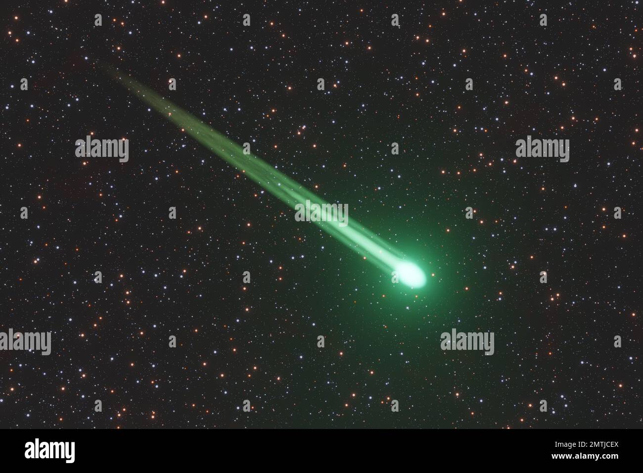 Grüner Komet mit einem glühenden Pfad, der durch den Himmel im Sternenhimmel fliegt. Veranschaulichung des Konzepts von Astronomie und Meteoren Stockfoto