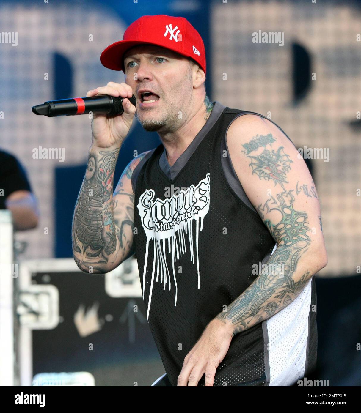 Limp Bizkit tritt beim Sonisphere Music Festival live auf. Knebworth, Großbritannien. 7/10/11. Stockfoto