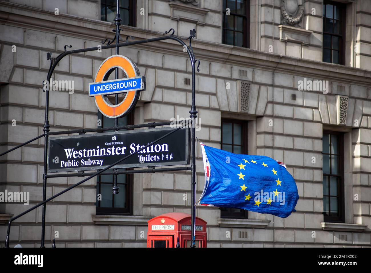 London, Vereinigtes Königreich – 1. Februar 2023: Heute jährt sich der Brexit zum dritten Mal, und einige Demonstranten gegen den brexit demonstrierten außerhalb des Parlaments und forderten die Parlamentarier auf, der EU wieder beizutreten. Kredit: Sinai Noor/Alamy Live News Stockfoto