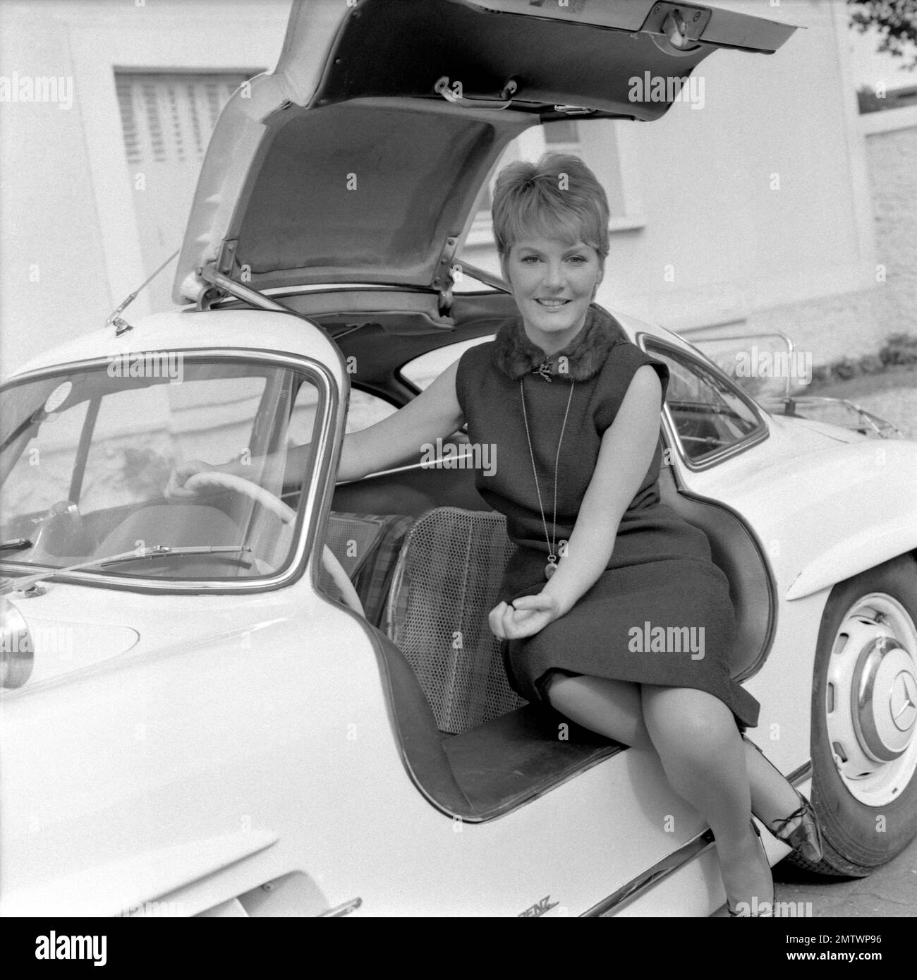 A Couteaux tirés Daggers gezeichnet Jahr 1964 Frankreich Direktor: Charles Gérard Petula Clark Stockfoto