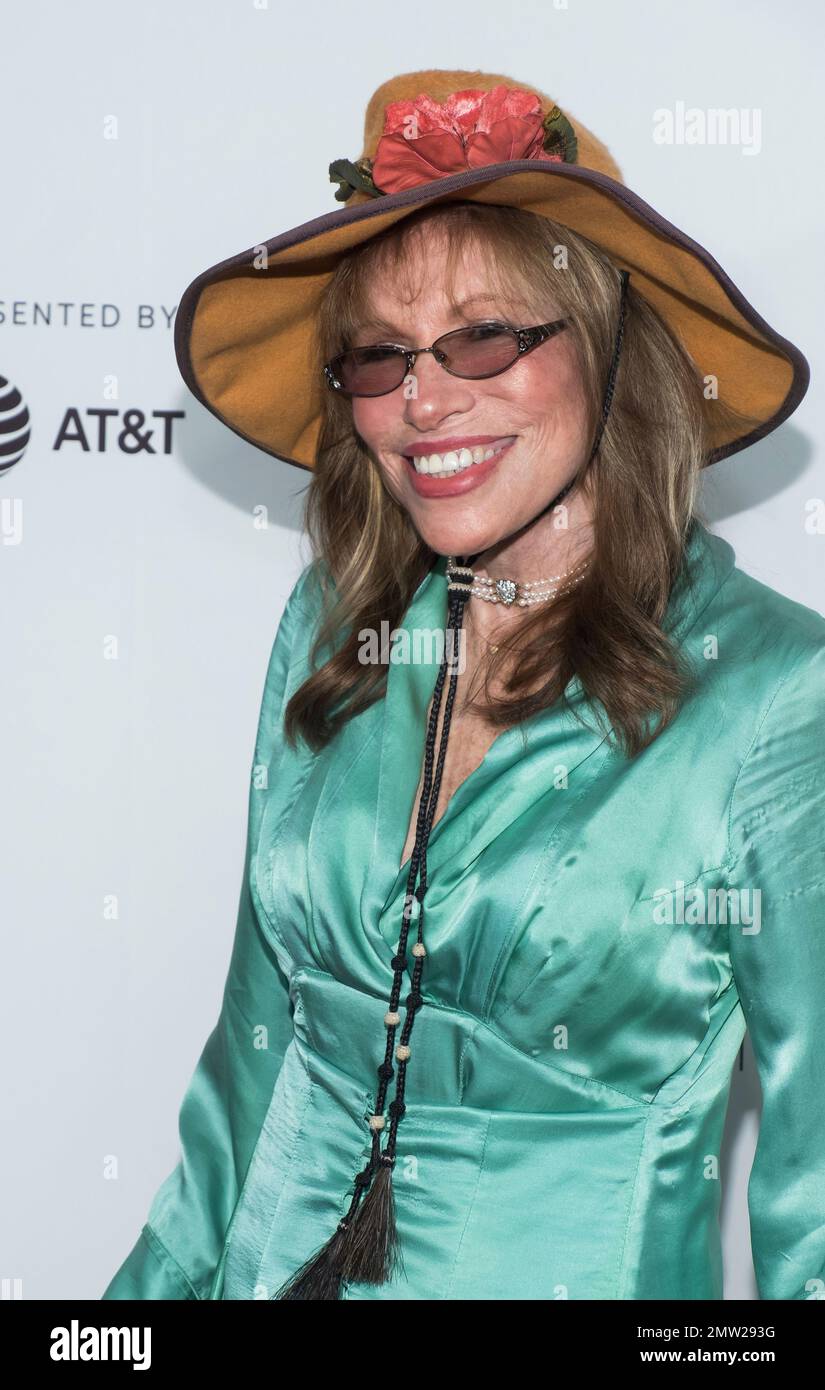 Carly Simon attends the world premiere of "Clive Davis: The Soundtrack of Our Lives" at Radio City Music Hall, during the 2017 Tribeca Film Festival, Wednesday, April 19, 2017, in New York. (Photo by Charles Sykes/Invision/AP) Stockfoto