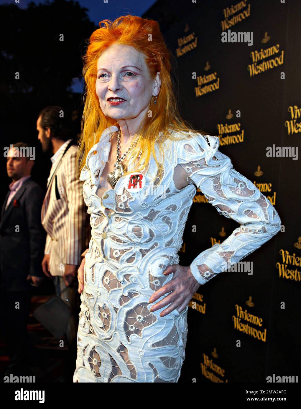 Dame Vivienne Westwood bei der Eröffnung ihrer USA Flagship Store in Los Angeles, Kalifornien. 3/30/11. Stockfoto
