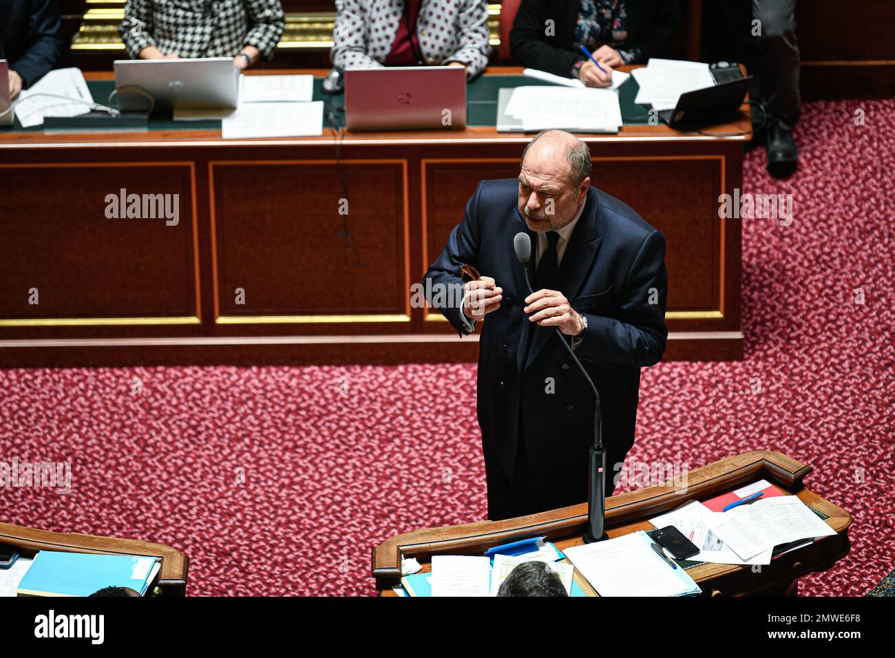 Paris, Frankreich, am 1. Februar 2023. Eric Dupond Moretti, französischer Justizminister, anlässlich einer Fragestunde an die Regierung im französischen Senat (Palais du Luxembourg) am 1. Februar 2023 in Paris, Frankreich. Foto: Victor Joly/ABACAPRESS.COM Stockfoto