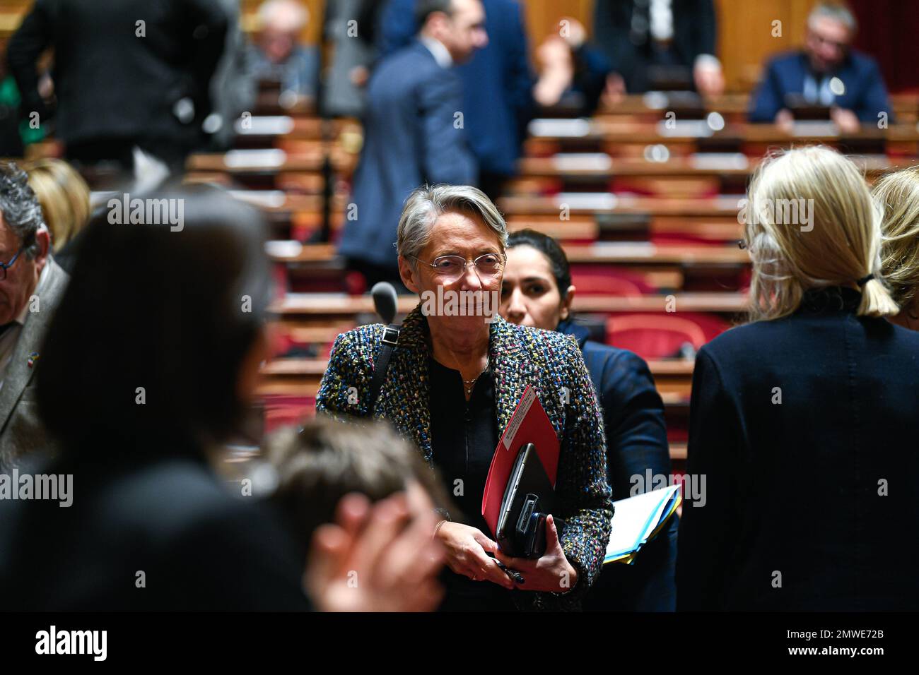 Paris, Frankreich, am 1. Februar 2023. Premierministerin Elisabeth hat während einer Fragestunde an die Regierung im französischen Senat (Palais du Luxembourg) am 1. Februar 2023 in Paris, Frankreich, gesprochen. Foto: Victor Joly/ABACAPRESS.COM Stockfoto