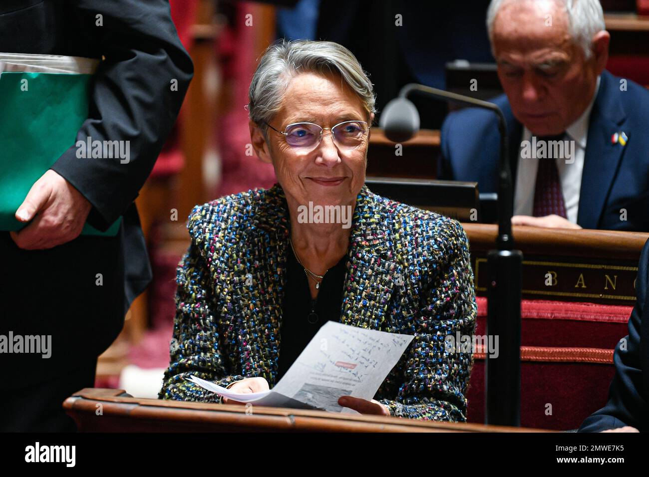 Paris, Frankreich, am 1. Februar 2023. Premierministerin Elisabeth hat während einer Fragestunde an die Regierung im französischen Senat (Palais du Luxembourg) am 1. Februar 2023 in Paris, Frankreich, gesprochen. Foto: Victor Joly/ABACAPRESS.COM Stockfoto