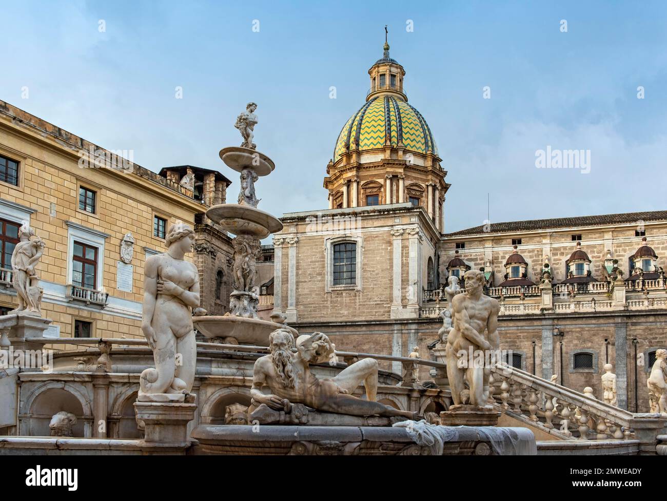 Praetorian Brunnen, Piazza Pretoria, Palermo, Sizilien, Italien Stockfoto